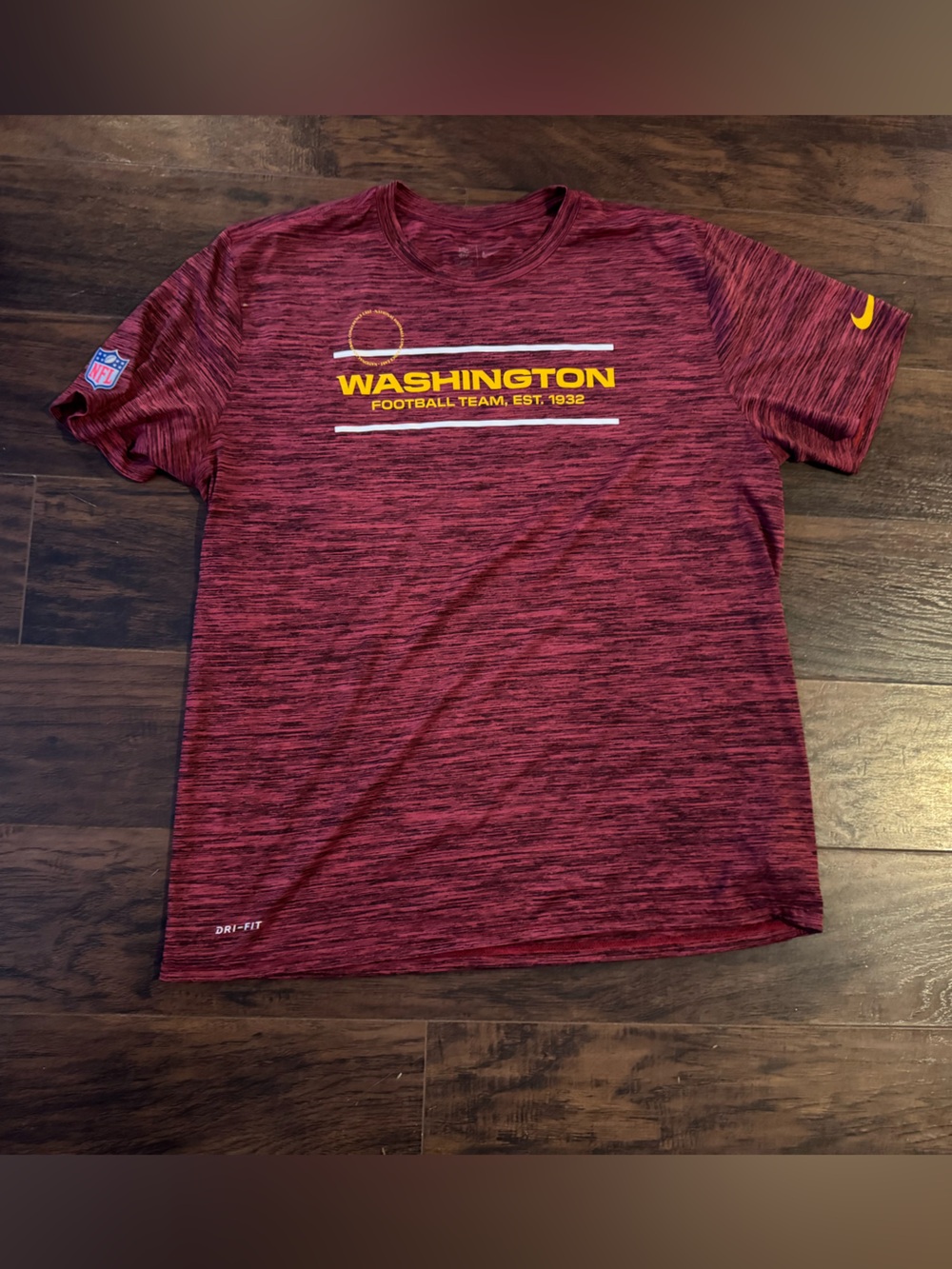 Nike Washington Football Team tee, dri-fit, XL